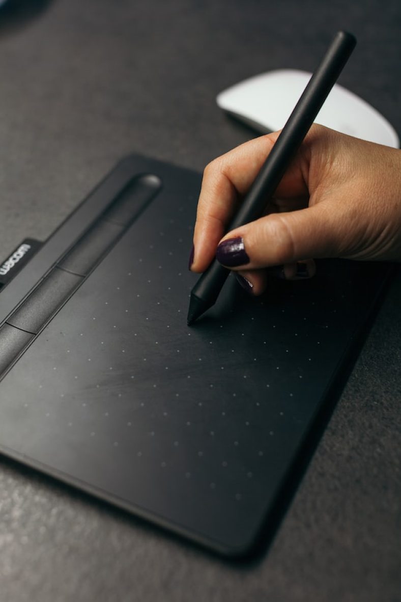 What is a Digital Pen? [Explained] KMG Advice